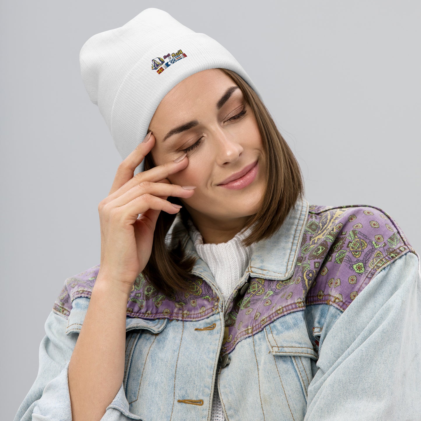 Embroidered cap